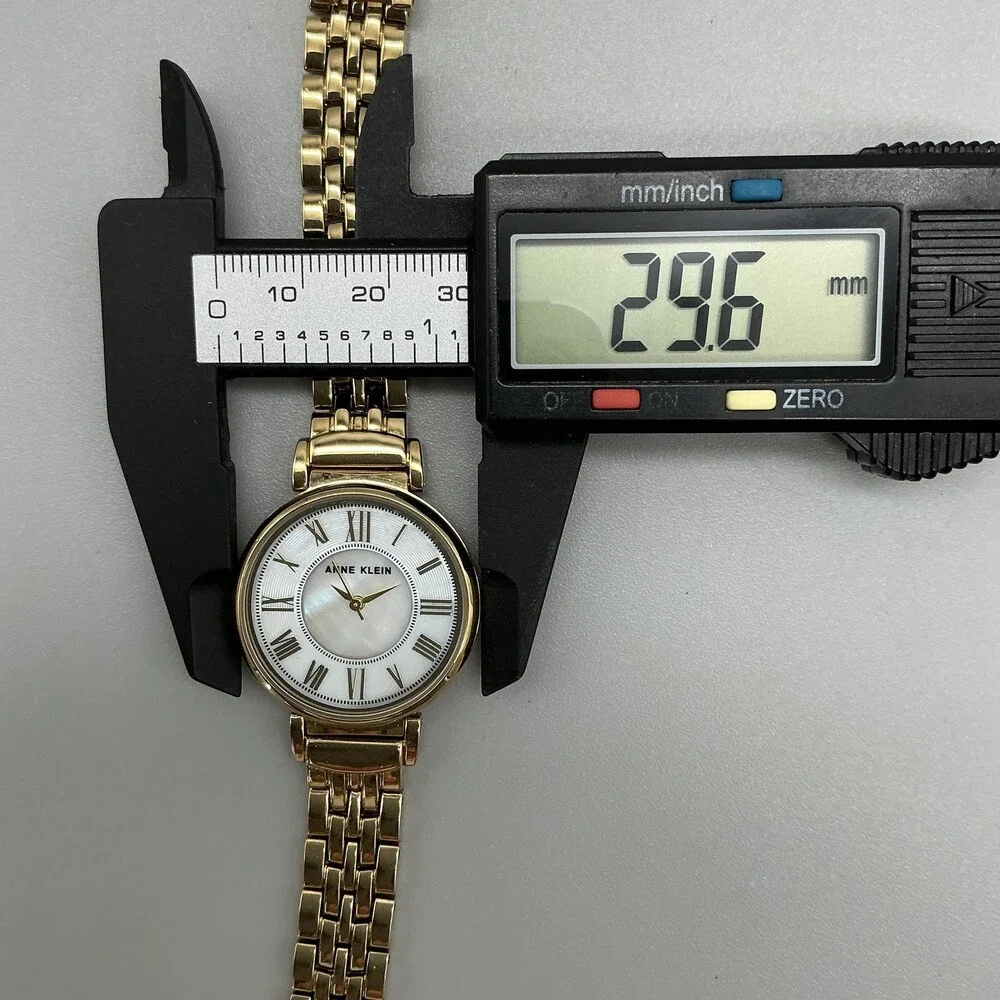 Anne Klein see photos